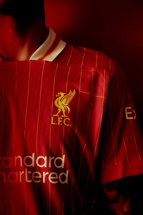 英超第14轮综述：利物浦平局+切尔西爆冷，阿森纳5分领先稳居榜首