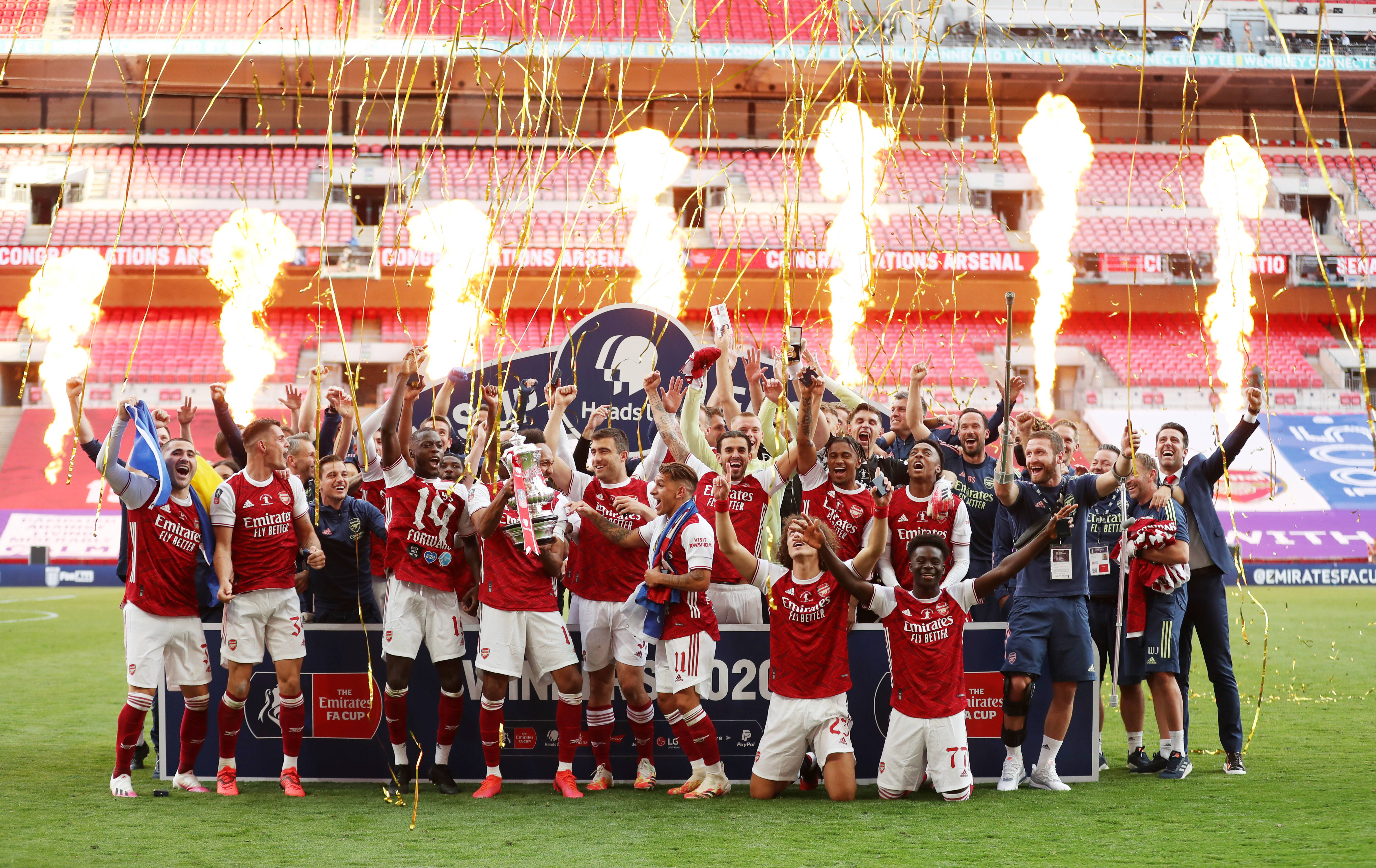 诺奖没要到，特朗普拿了个国际足联和平奖