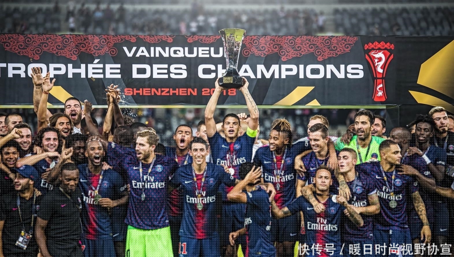 斯拉维亚主帅：我们让阿森纳踢得很艰难，但球队犯了致命失误