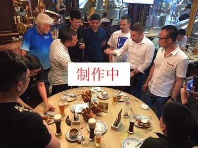 解析费城费城人队的攻击性文化从哈珀到舒瓦伯的重炮建队观